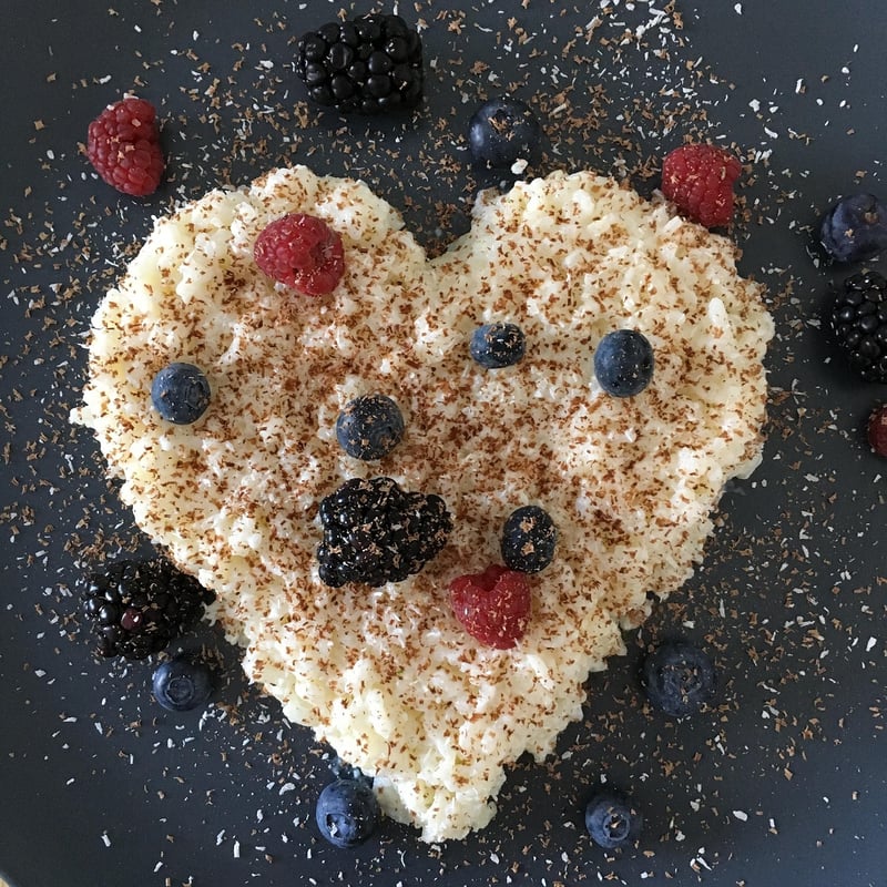 Rice pudding with berries